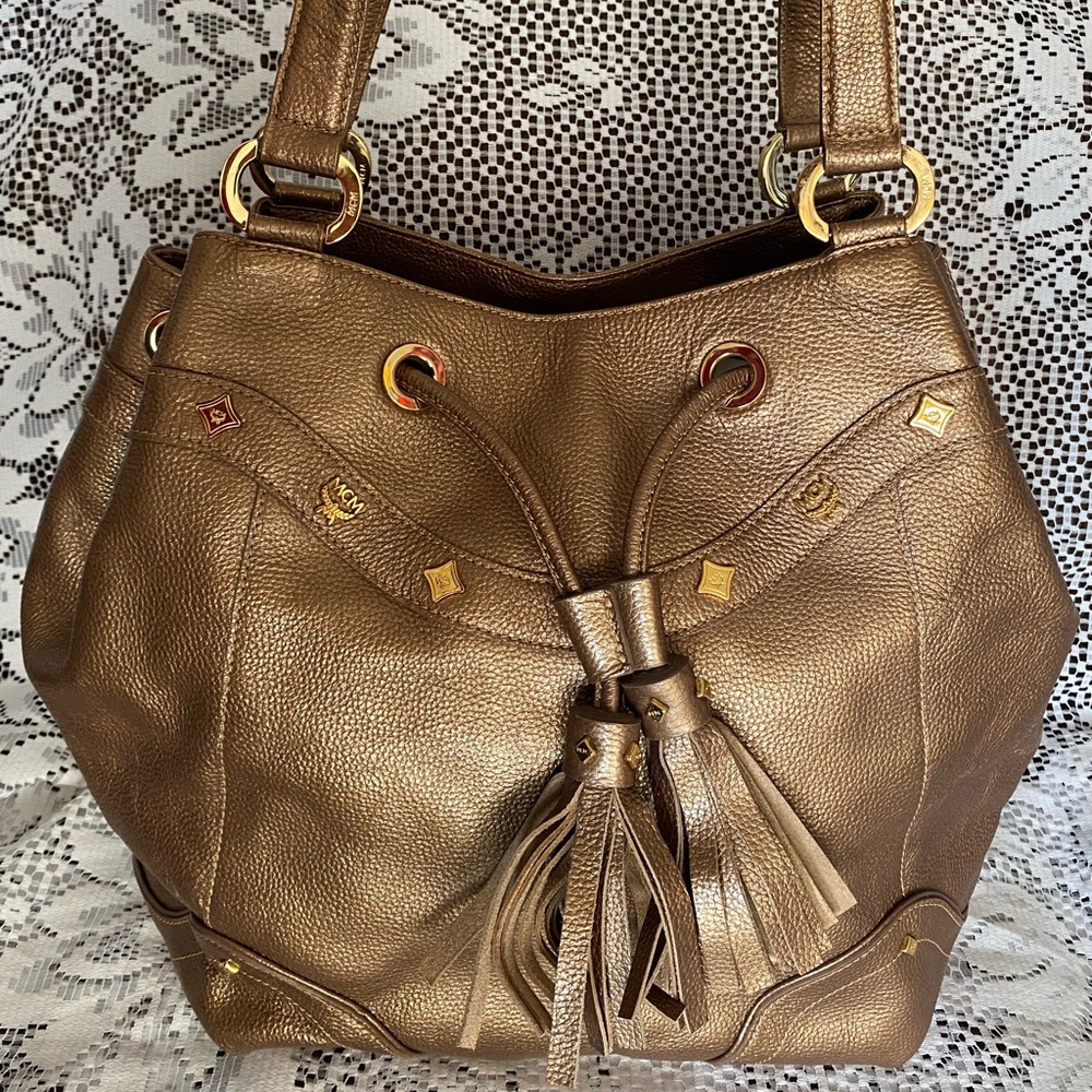 AUTHENTIC MCM LARGE TOTE HANDBAG